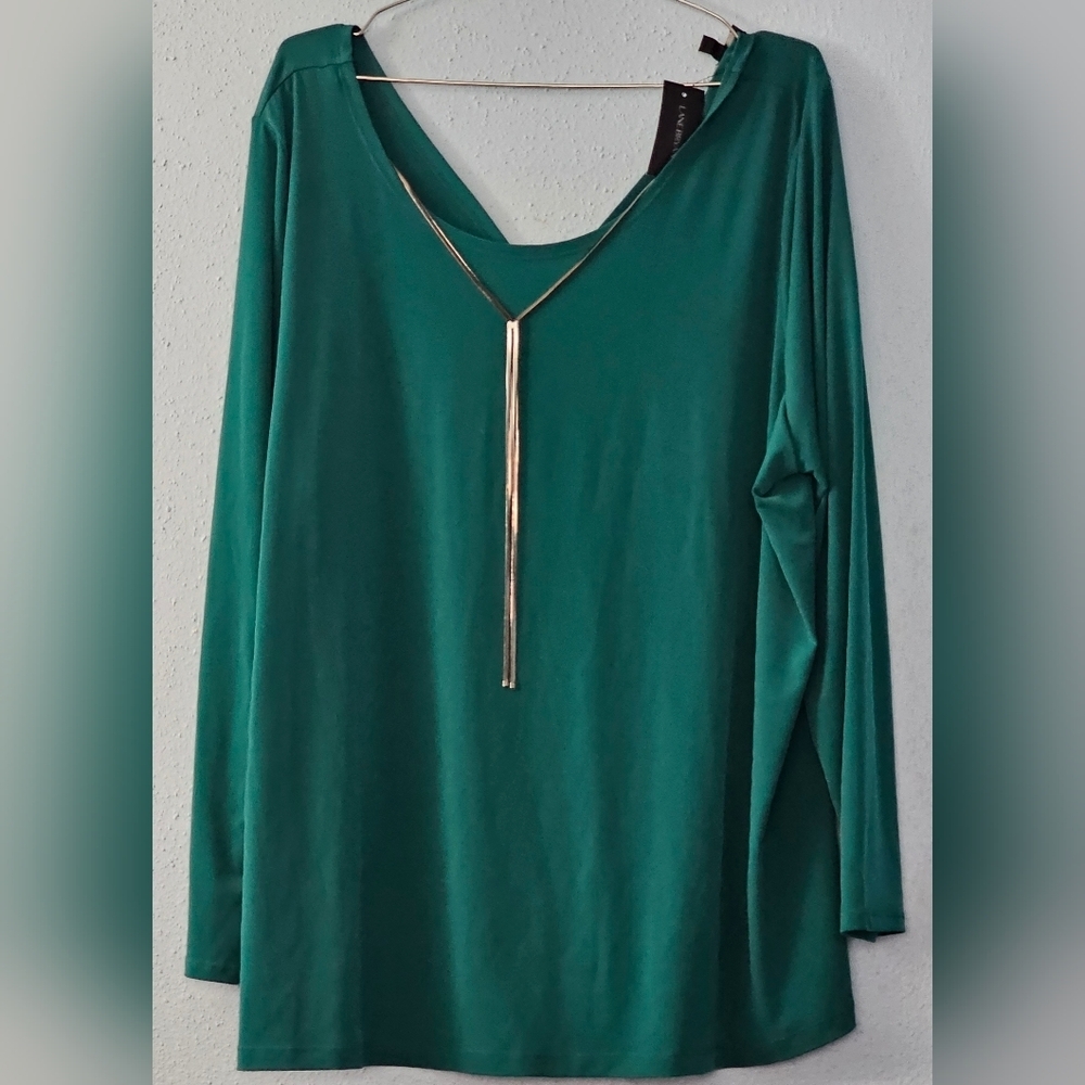 NWT - Lane Bryant - Dressy Top w/ Removable Necklace - Green - 26/28